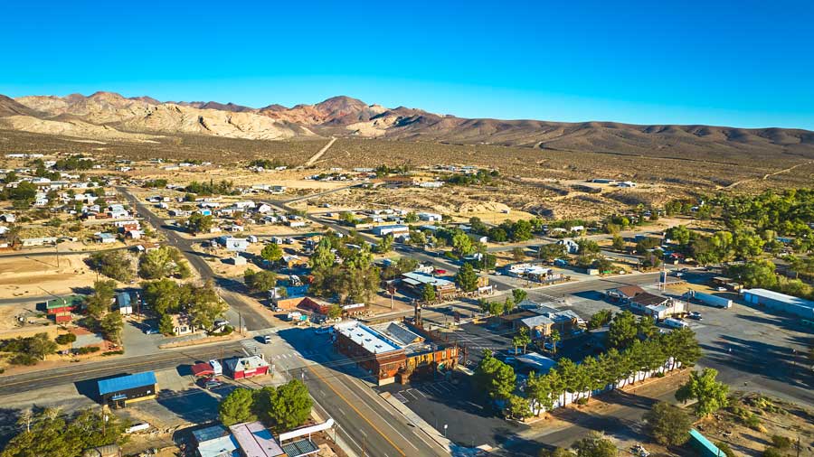 beatty-nevada-desert-town-residential-streets-and-mountains Beatty Nevada desert Town residential streets